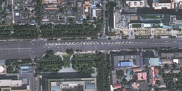 不一样的视角 陆地观测卫星空中看阅兵